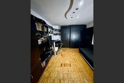 Apartament 2 camere, decomandat, zonă Torontal - 51 mp +3.52 mp balcon - 9