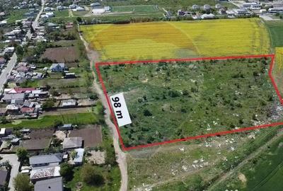 Teren de 16700 mp, în Vest - 8