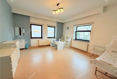 Afacere medicala complet functionala de vanzare in zona Centralaa Afacere medicala complet functionala de vanzare in zona Centralaa - 19