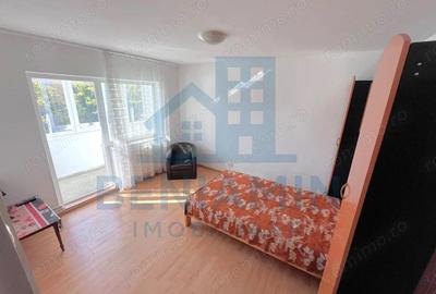 Garsonieră decomandată în 1 Mai - 4