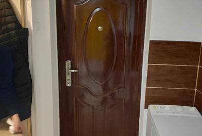 Garsonieră nedecomandată în Central - 4