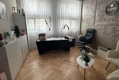 Spațiu comercial, de 20 mp, în Central - 2
