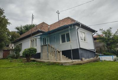 Casă cu 2 camere în Cara - 1