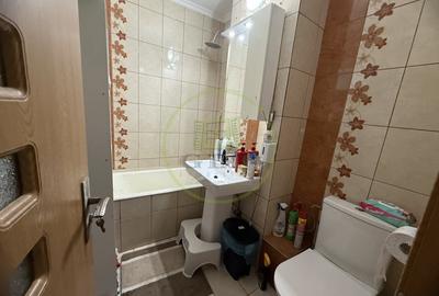 Apartament cu 4 camere decomandat, mobilat în Craiovița Nouă - 7