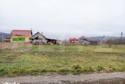 Teren de 1175 mp, în Bonț - 1