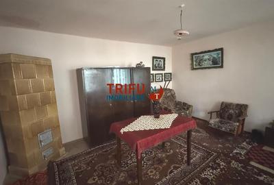 Casă de vânzare 1367 mp teren în Cricău - 3