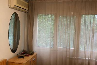 Apartament cu 4 camere decomandat în Titan - 5