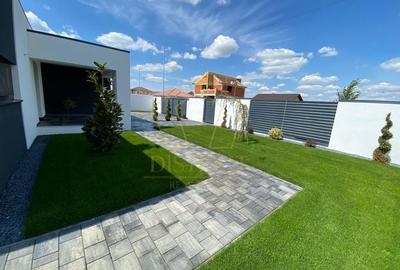 Casa individuala pe parter cu 5 camere | Dumbravita - 2