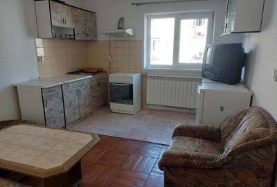 Apartament Burdujeni (Gara),2 camere decomandat,43 m.p. - 2