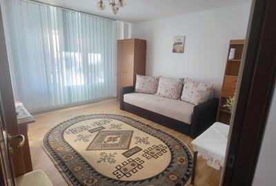 Garsonieră decomandată în Exterior Vest