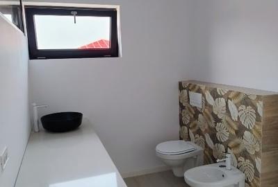 Casa tip triplex cu gradina privata si 2 locuri de parcare incluse - 9