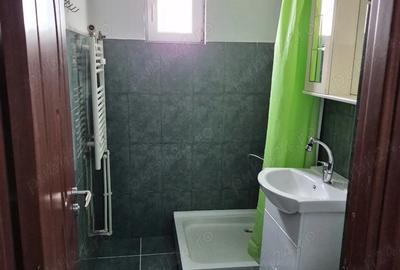 Garsonieră decomandată în Central - 4