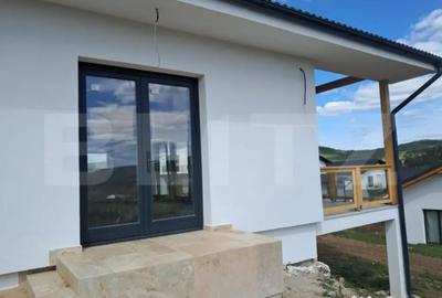 Casă cu 3 camere cu Teren 700 Mp în Livezeni - 5