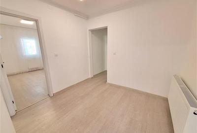 Apartament cu 3 camere decomandat în 9 Mai - 10
