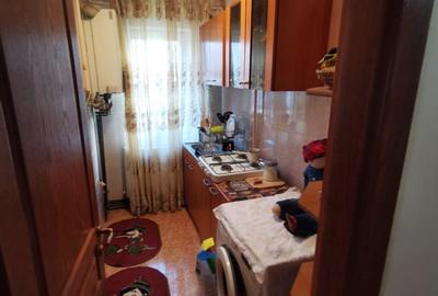 Apartament cu 3 camere semidecomandat în Central - 7
