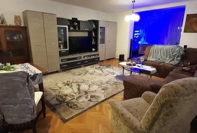 Casă cu 4 camere cu Teren 300 Mp în Central - 2
