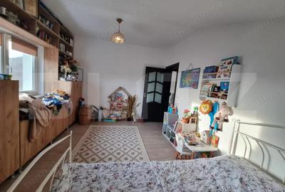Apartament 3 camere, 80 mp, zona Bucium - 1