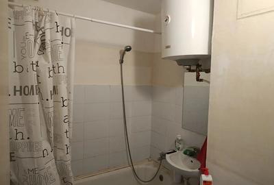 Se inchiriaza ieftin garsoniera Brasov - 3