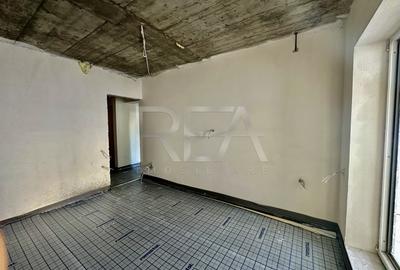 DEZVOLTATOR apartament de 3 camere in zona Teiul Doamnei - 15