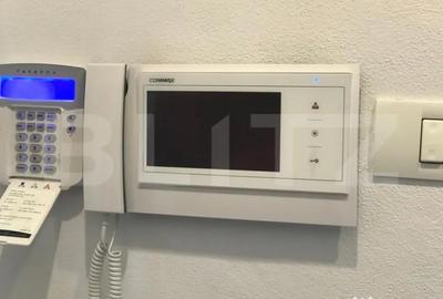 Casă cu 7 camere cu Teren 647 Mp în Cetate