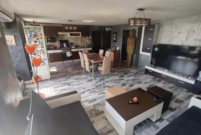 Apartament cu 3 camere decomandat în Central - 3