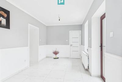 Casă Individuală cu spațiu comercial - Variaș - 5