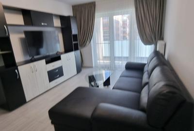 Apartament cu 2 camere plus birou structura mare zona Tractorul - 1