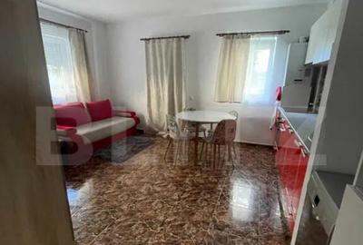 Apartament cu 2 camere semidecomandat, mobilat în Iris