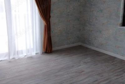 Casă cu 6 camere cu Teren 663 Mp în Crevedia - 2