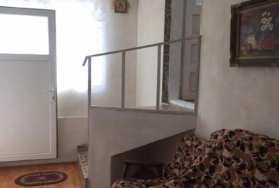 Casă cu 5 camere cu Teren 1007 Mp în Aranghel - 1