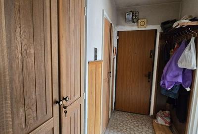 Apartament cu 3 camere semidecomandat în Vitan - 13