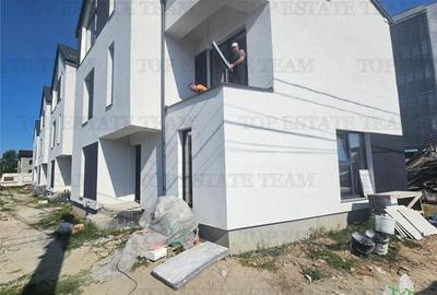 Vila noua design modern 4 camere in Giulesti