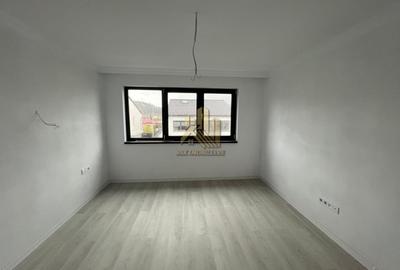 Casa tip duplex Sanpetru Comision 0 - 10
