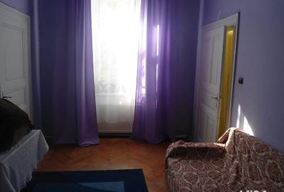 Apartament cu 5 camere decomandat în Sinaia - 8