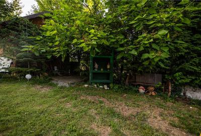 Casă cu 10 camere cu Teren 1742 Mp în Zărnești - 2