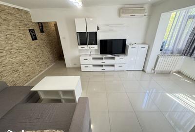 Apartament cu 2 camere, mobilat în Km 4 - 3
