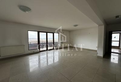Apartament cu 3 camere semidecomandat în Zorilor