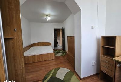 Apartament cu 2 camere semidecomandat, mobilat în Trivale - 16