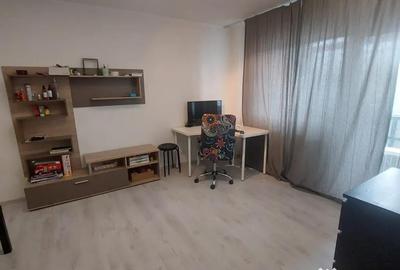 Apartament cu 2 camere decomandat în Titan - 10