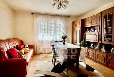 Casă individuală cu 7 camere cu Canalizare în Central - 12