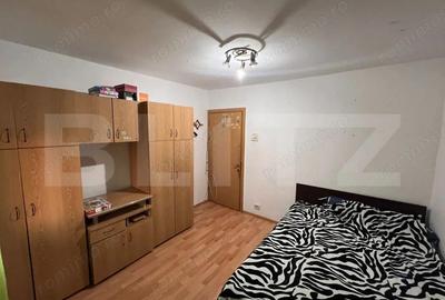 Apartament cu 3 camere decomandat, mobilat în Craiovița Nouă - 2