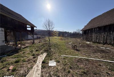 Casă cu 2 camere cu Teren 4000 Mp în Cetate - 5