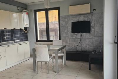 Apartament cu 2 camere decomandat, mobilat în Unirii - 12