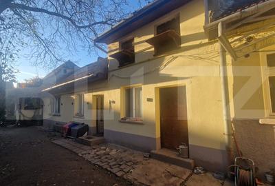 Casă individuală cu 6 camere cu Canalizare în Centrul Istoric - 2