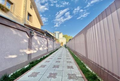 Urgent/Vânzare Casa/Vila, 4+ camere, teren 346 mp,  Targoviste, zona Micro 4 - 2