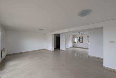 Apartament cu 3 camere decomandat, mobilat în Zorilor - 2