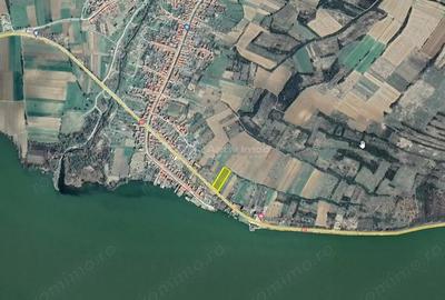 Teren de 3000 mp, în Berzasca - 3