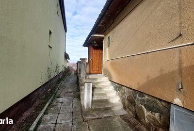 Casă cu 2 camere cu Teren 329 Mp în Central - 4
