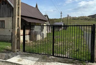 Casă cu Teren 1200 Mp în Bociu - 4