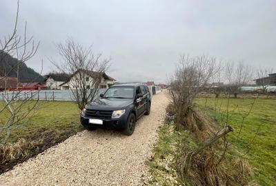 Teren 950mp Rasnov, zona de case ! - 4